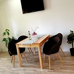 Apartment Mit Schlossblick *